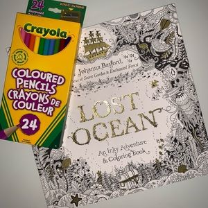 📚 Colouring Book with coloured pencils